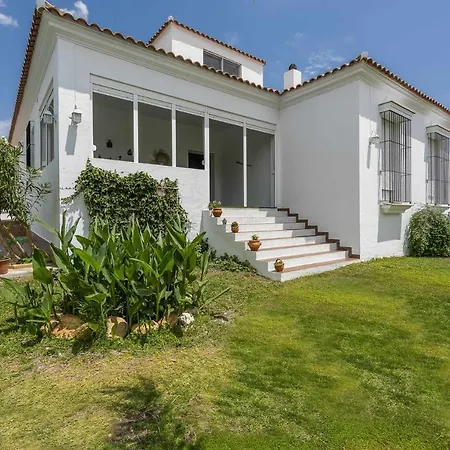 Dehesa De Yeguas Holiday home *