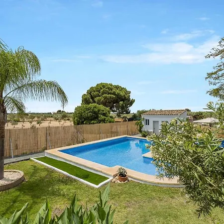 Dehesa De Yeguas Holiday home *